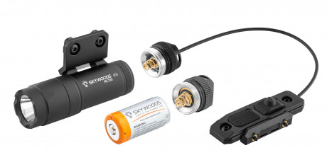 Lampe tactique compacte SKYWOODS M-lock 570 Lumens
