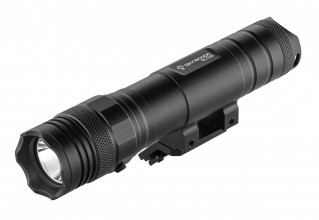 A61241-02.jpg Lampe Tactique Skywoods Tactical Orghini L70192 - 1250 Lumens avec Montage Rail M-Lock Photo A61241-02.jpg Lampe Tactique Skywoods Tactical Orghini L70192 - 1250 Lumens avec Montage Rail M-Lock